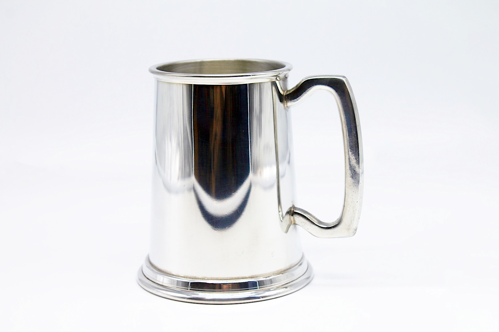 articoli da ufficio Roma, articoli per l'ufficio, agenda in pelle, porta lettere, porta penne da scrivania, tagliacarte, oggetti per l'ufficioOggetti per la personalizzazione del tuo ufficio. I migliori articoli di cartoleria e accessori per l'ufficio con gusto, classe ed eleganza a Roma. articoli da ufficio Roma, articoli per l'ufficio, agenda in pelle, porta lettere, porta penne da scrivania, tagliacarte, oggetti per l'ufficioOggetti per la personalizzazione del tuo ufficio. I migliori articoli di cartoleria e accessori per l'ufficio con gusto, classe ed eleganza a Roma.