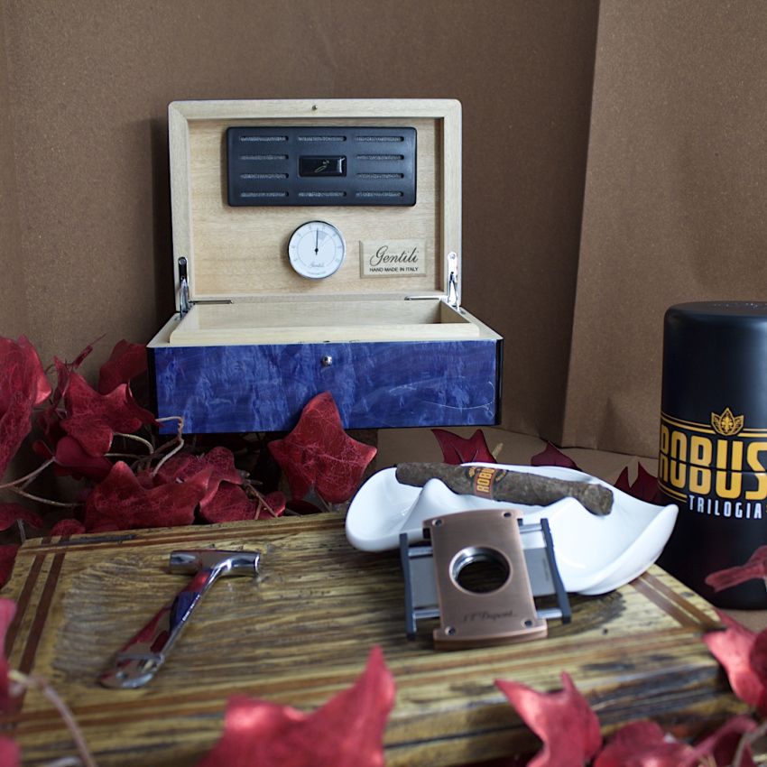 dove acquisto penne a Roma, riparazione accendini Roma, articoli da Regalo Roma Sud, articoli da ufficio, articoli da regalo di classe, dove posso acquistare a Roma accendini, riparazione penne, riparazione pipe Roma, regalo Roma, vendita articoli da regaloDal 1956 offriamo articoli da regalo dei migliori brand e di qualit&agrave;. Forniamo ai nostri clienti servizi di riparazione e manutenzione per accendini.